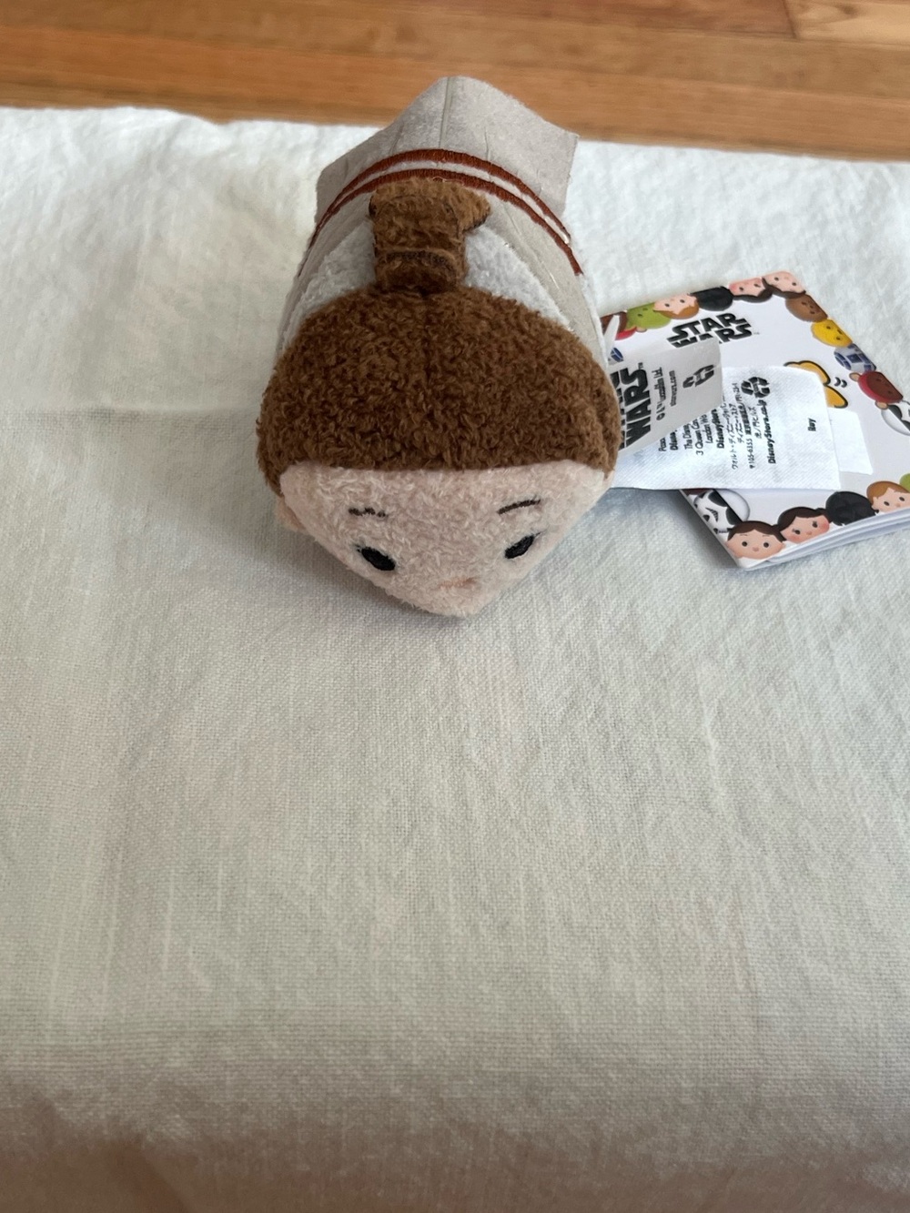 Star Wars Rey Mini Plush Tsum Tsum - Brown & Cream Mini Character NWT